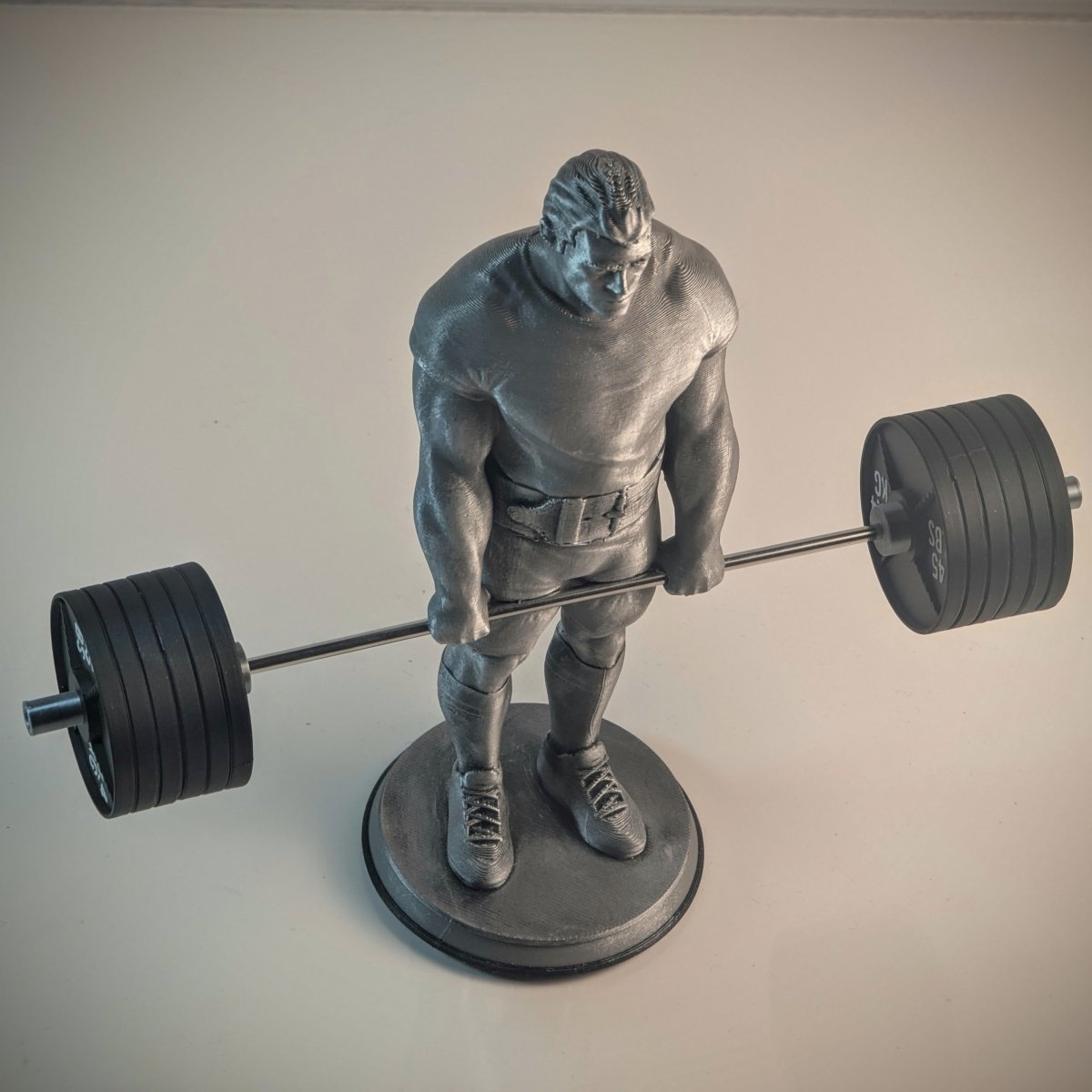Realistic Deadlifter with Custom Barbell Weights - Figures of strength